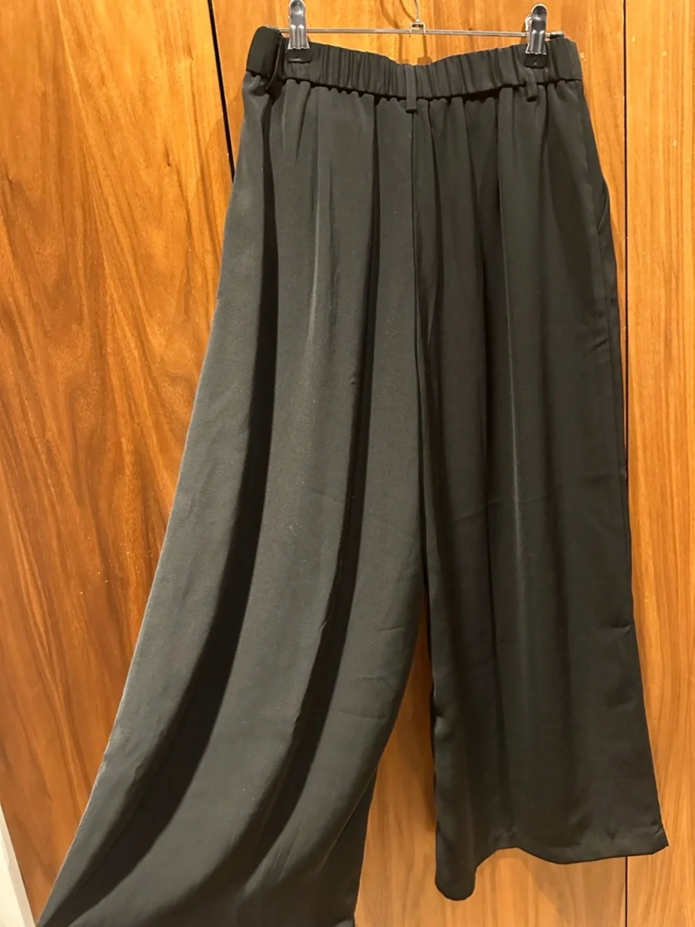 Black Wide-Leg Tailored Pants — Trapeze Fit - Picture 5 of 5
